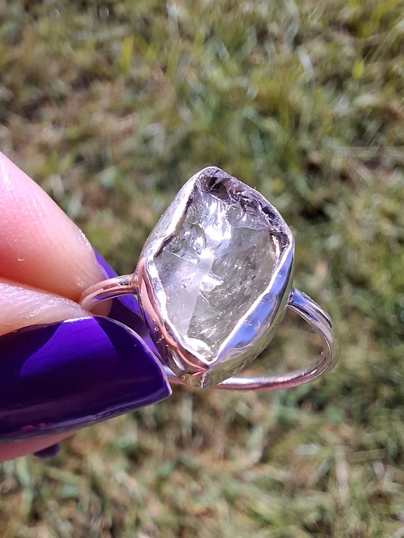 Libyan Desert Glass Ring, size small R, 925 Silver, Tektite (Ref: LR41)