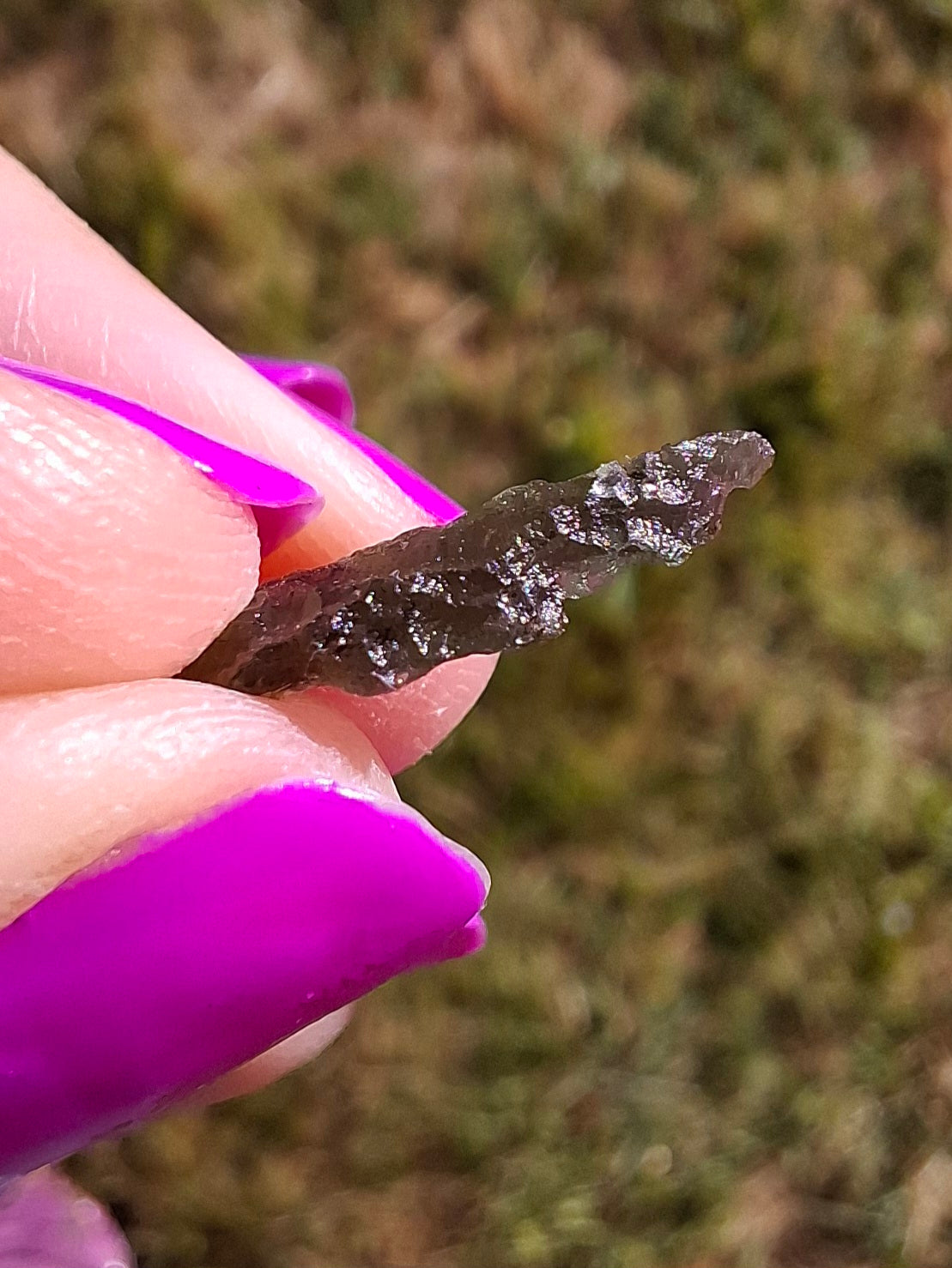 Moldavite Piece, 0.43g, Tektite (Ref: 1435)