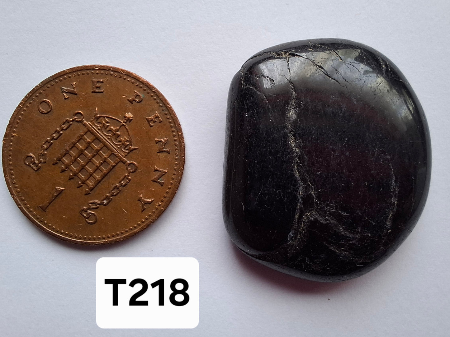 Black Tourmaline, Tumble Stone, Crystal (Ref: T218)
