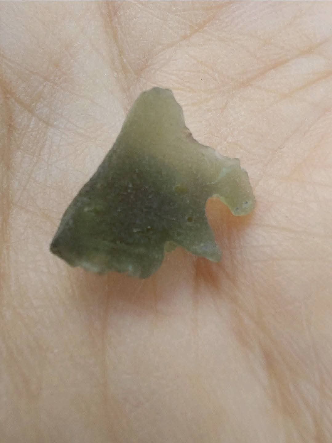Moldavite Piece, 0.69g, Tektite (Ref: E60)
