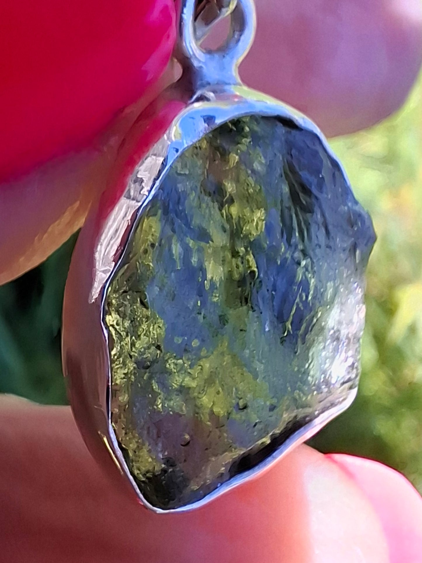 Moldavite Pendant, 925 Silver, Tektite (Ref: P441)