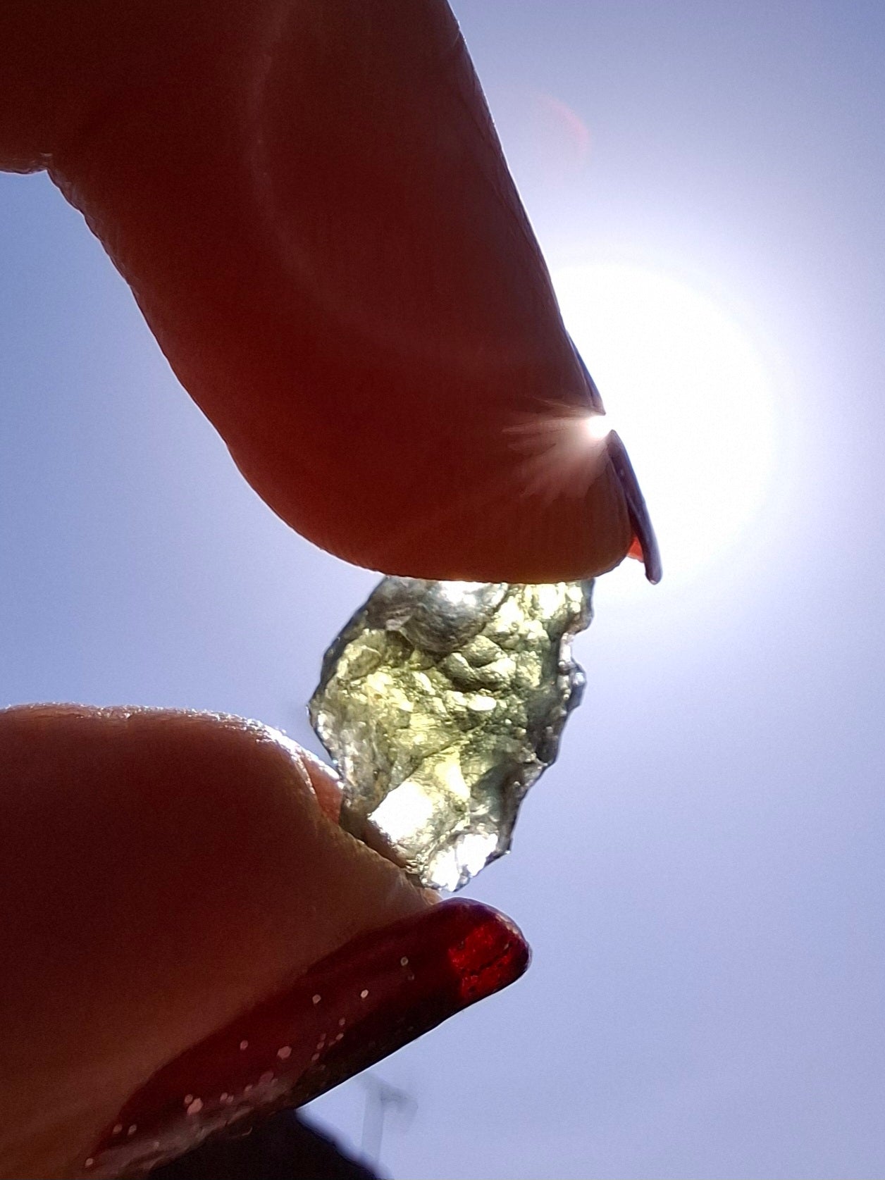 Moldavite Piece, 0.70g, Tektite (Ref: 1475)