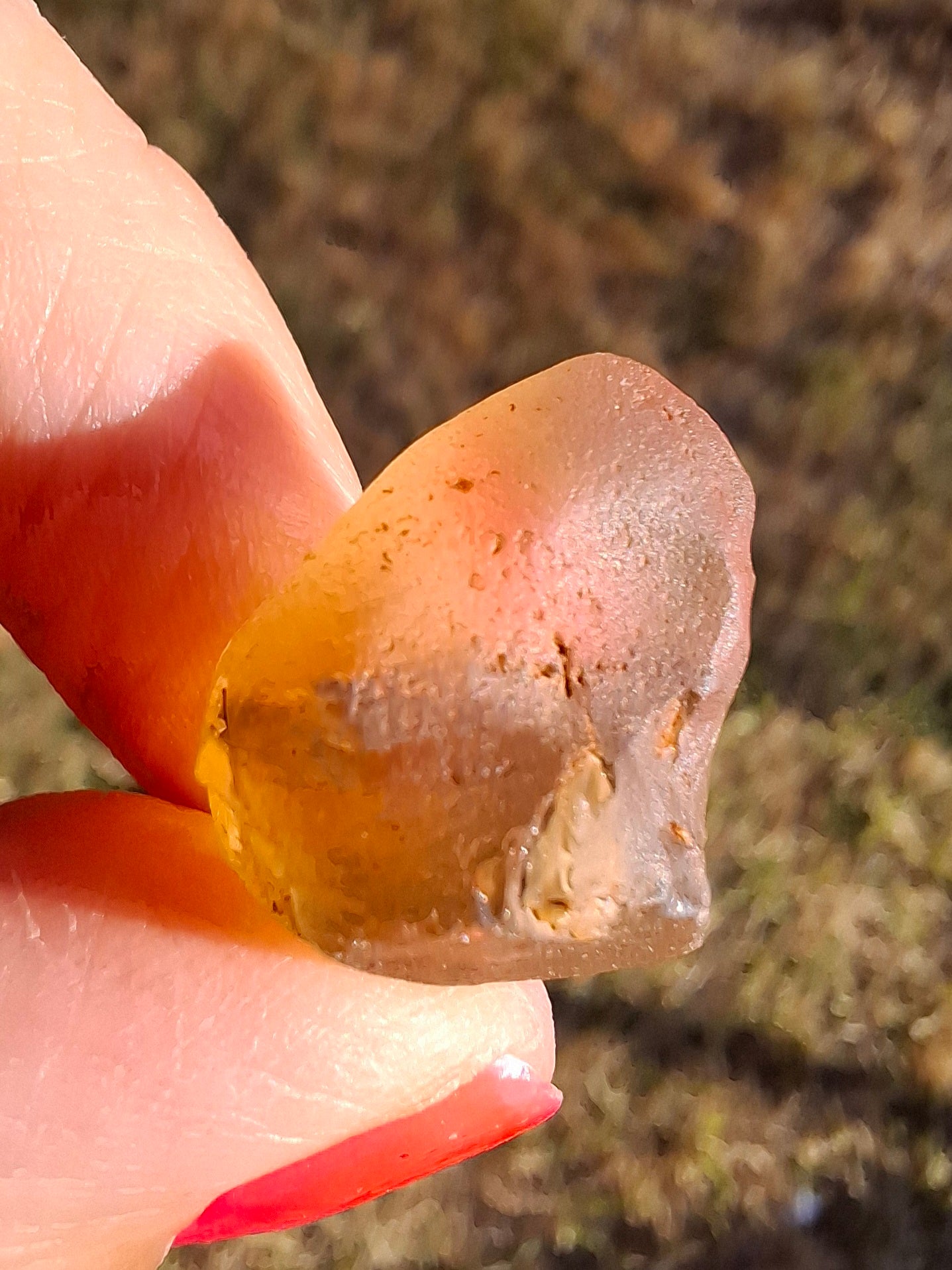 Libyan Desert Glass (darker) Piece, 3.72g, Tektite (Ref: L1378)