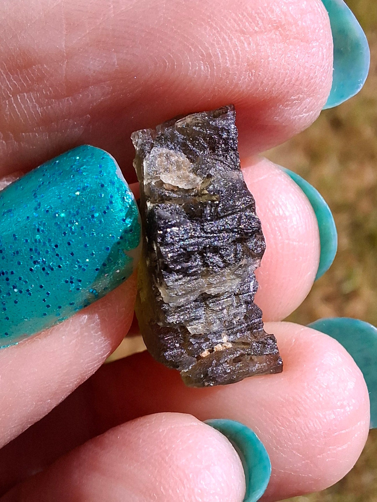 Moldavite Piece, 1.67g, Tektite (Ref: 1423)