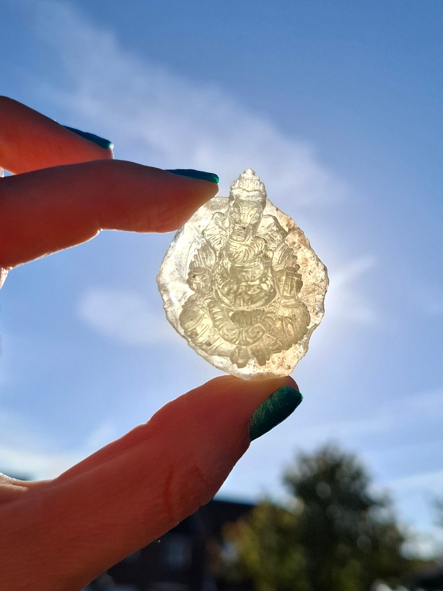 Libyan Desert Glass GANESHA carving, 20.76g, Tektite (Ref: Ganesha4)