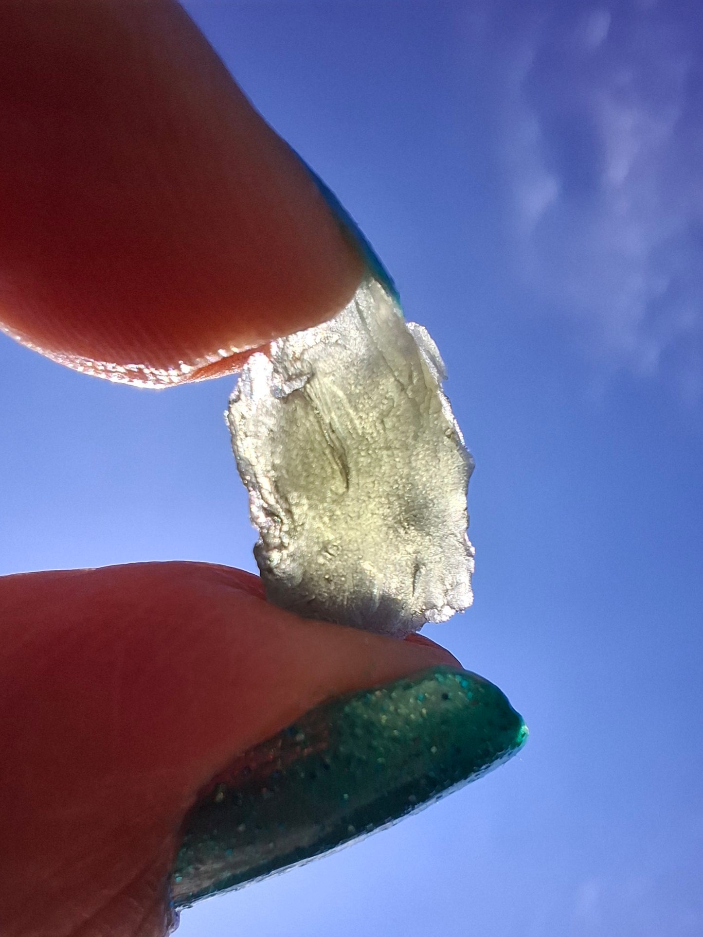 Moldavite Piece, 0.74g, Tektite (Ref: 1417)