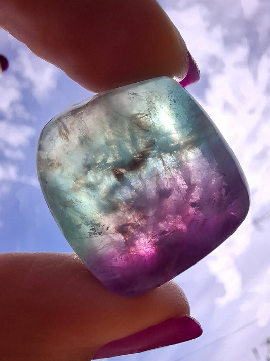 Fluorite, Tumble Stone, Crystal (Ref: T55)