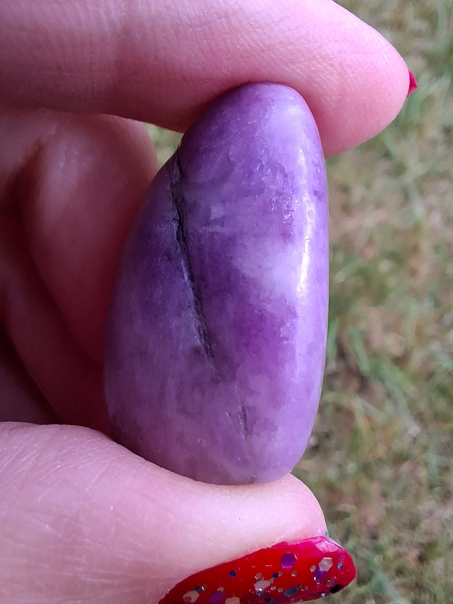 Lepidolite, Tumble Stone, Crystal (Ref: T120)