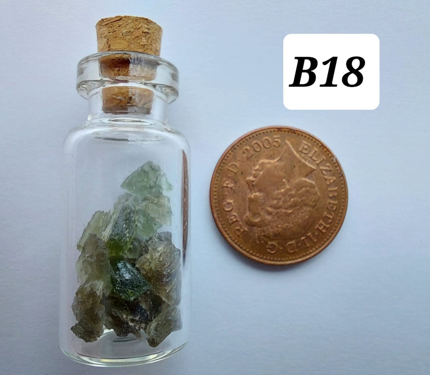 Moldavite chips (2.00g) in 3ml glass Bottle, Tektite (Ref: B18)