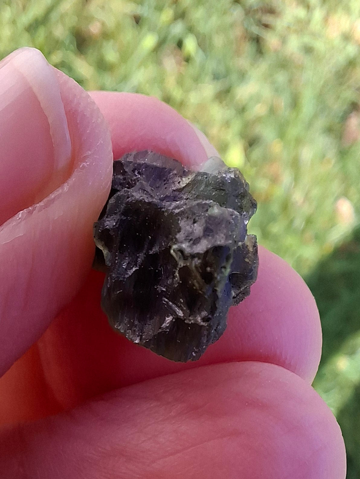 Moldavite Piece, 2.18g, Tektite (Ref: 1337)