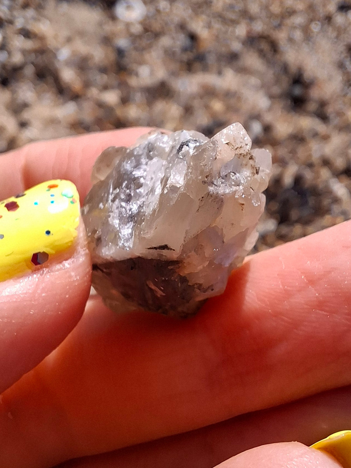 Cerussite, 18.05g, Crystal (Ref: CE3)