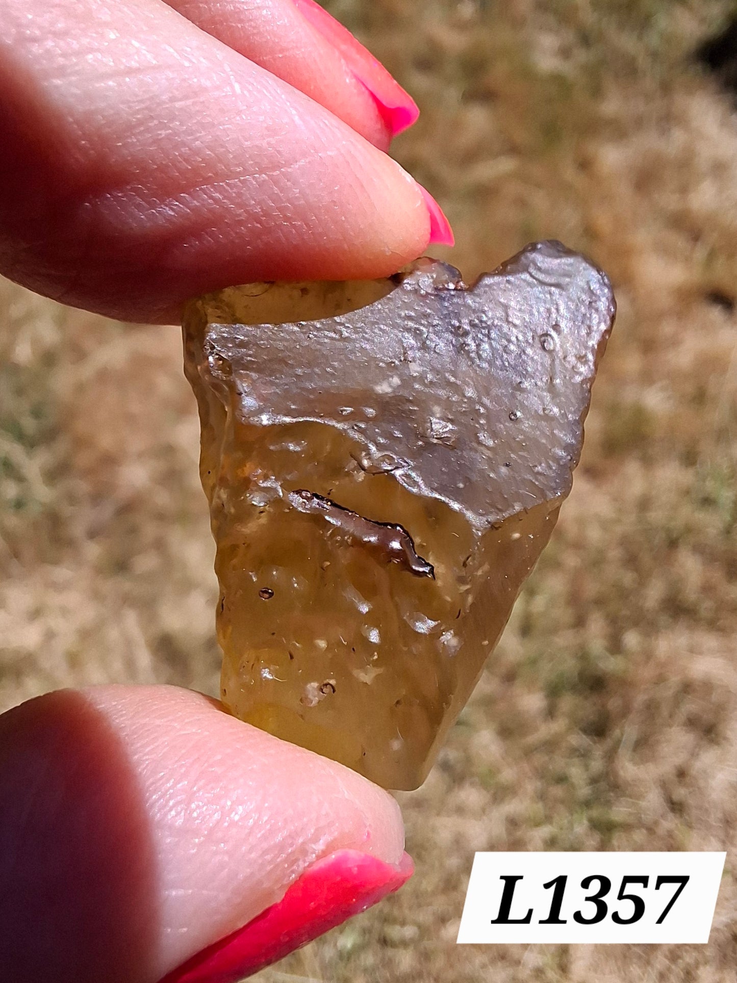 Libyan Desert Glass (darker) Piece, 7.36g, Tektite (Ref: L1357)