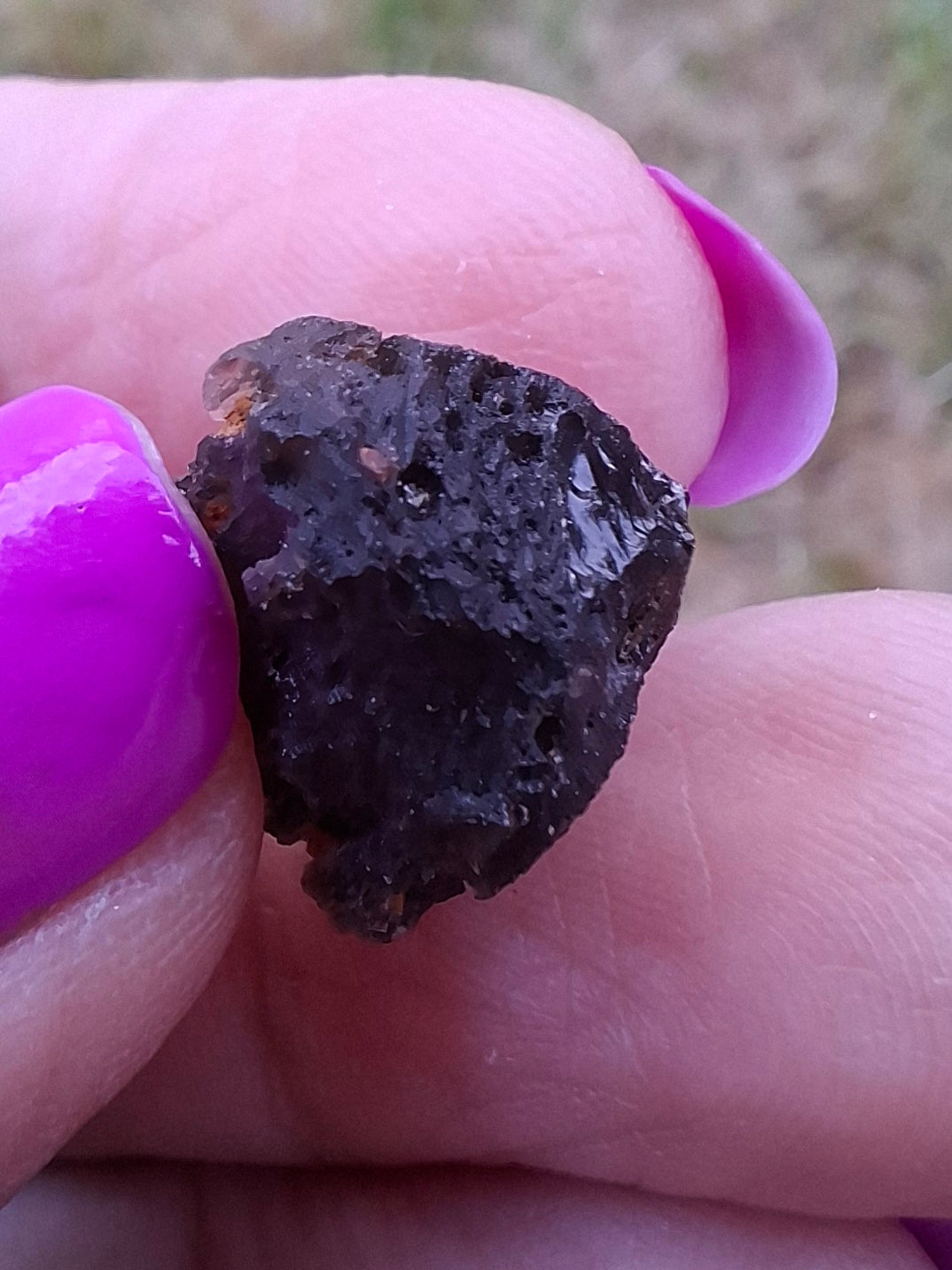Moldavite Piece, 2.80g, Tektite (Ref: 1432)