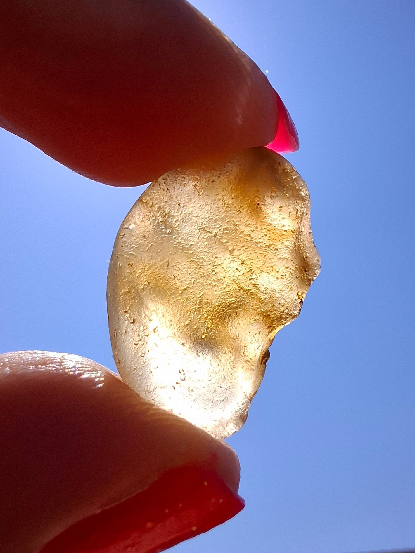 Libyan Desert Glass (darker) Piece, 3.72g, Tektite (Ref: L1378)