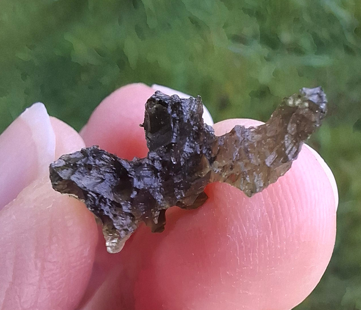 Moldavite Piece, JEZKOVNA BESEDNICE, 1.61g, Tektite (Ref: 1274)