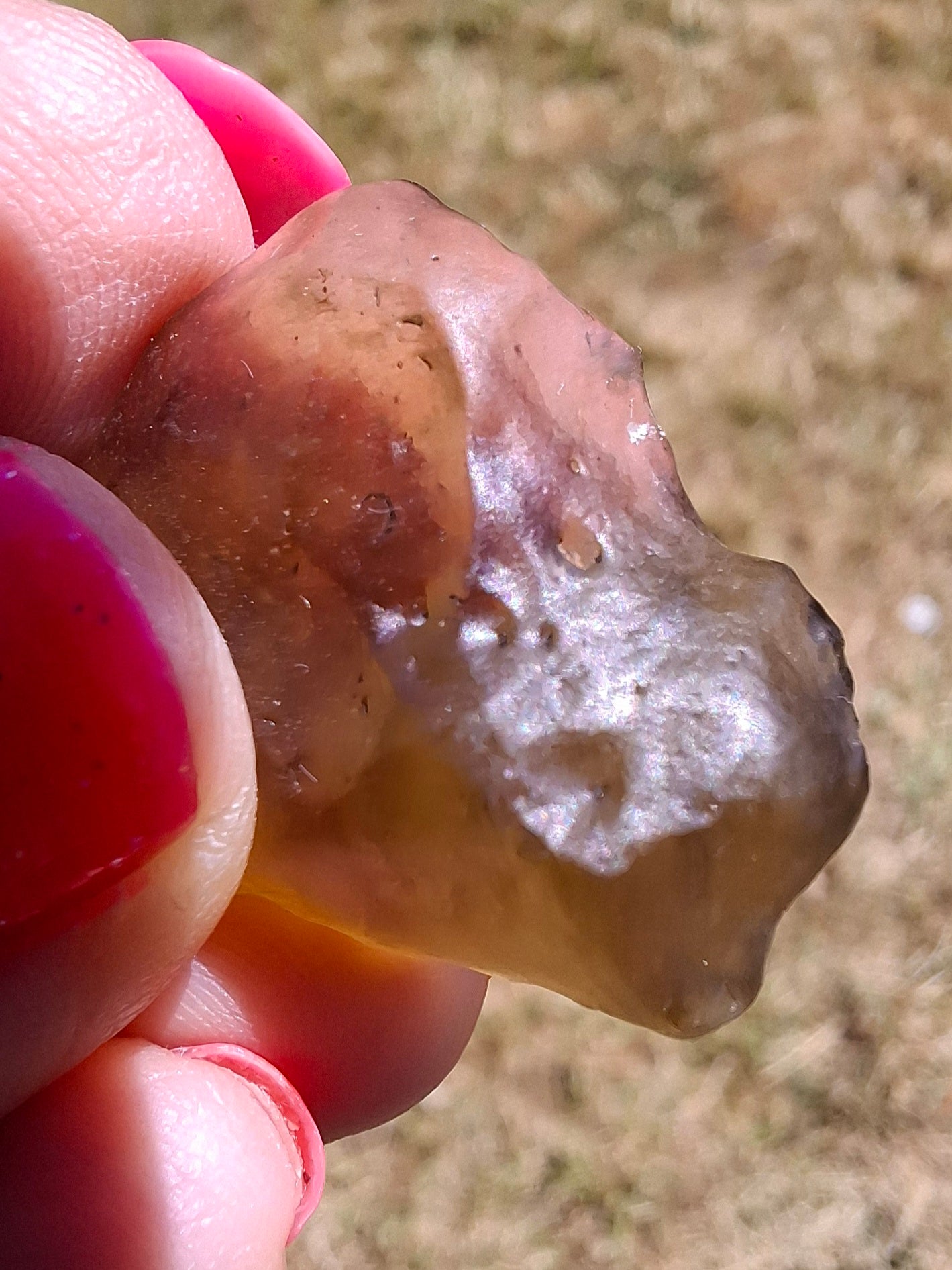 Libyan Desert Glass (darker) Piece, 4.84g, Tektite (Ref: L1360)