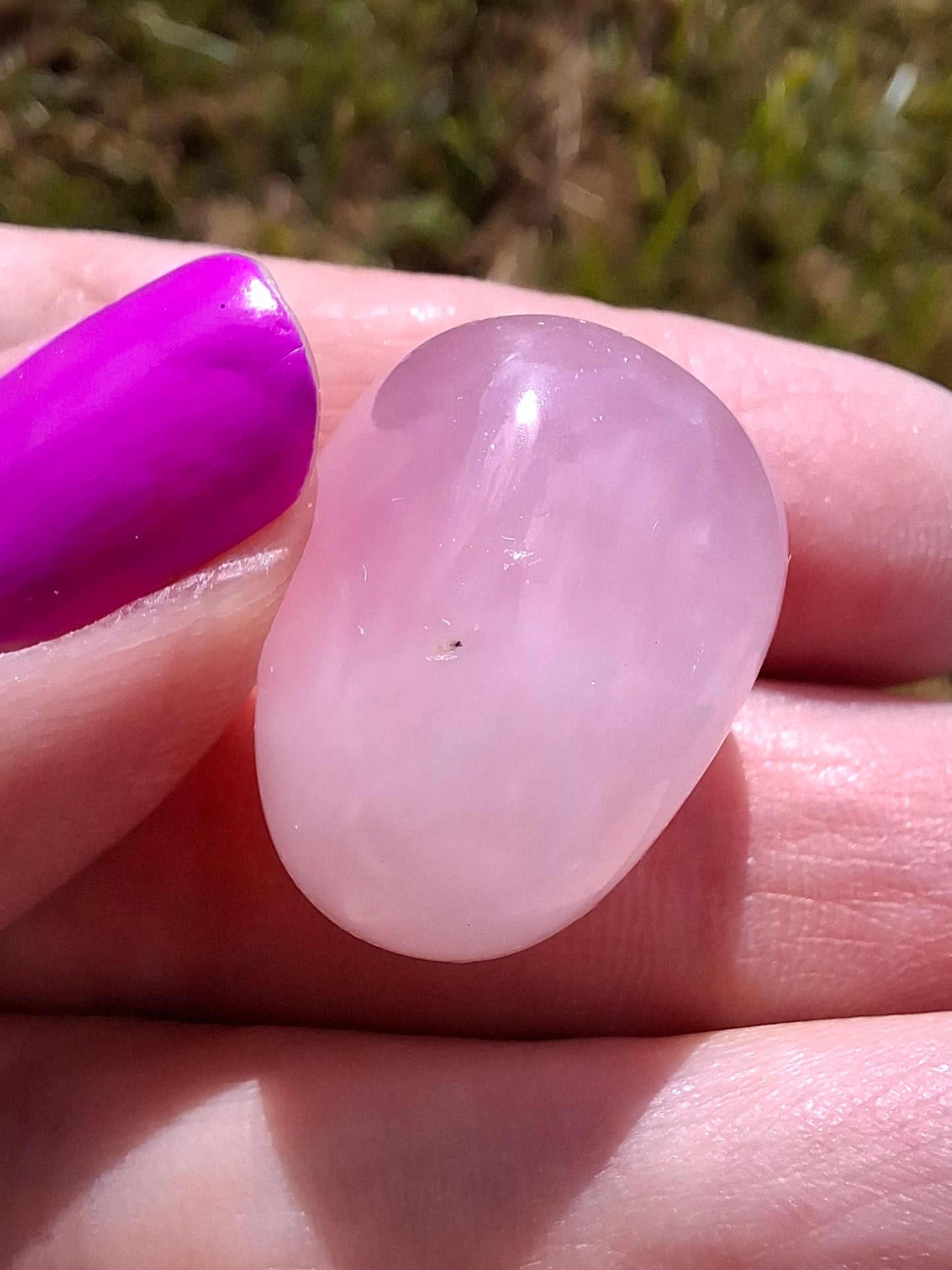 Rose Quartz, Tumble Stone, Crystal (Ref: T93)