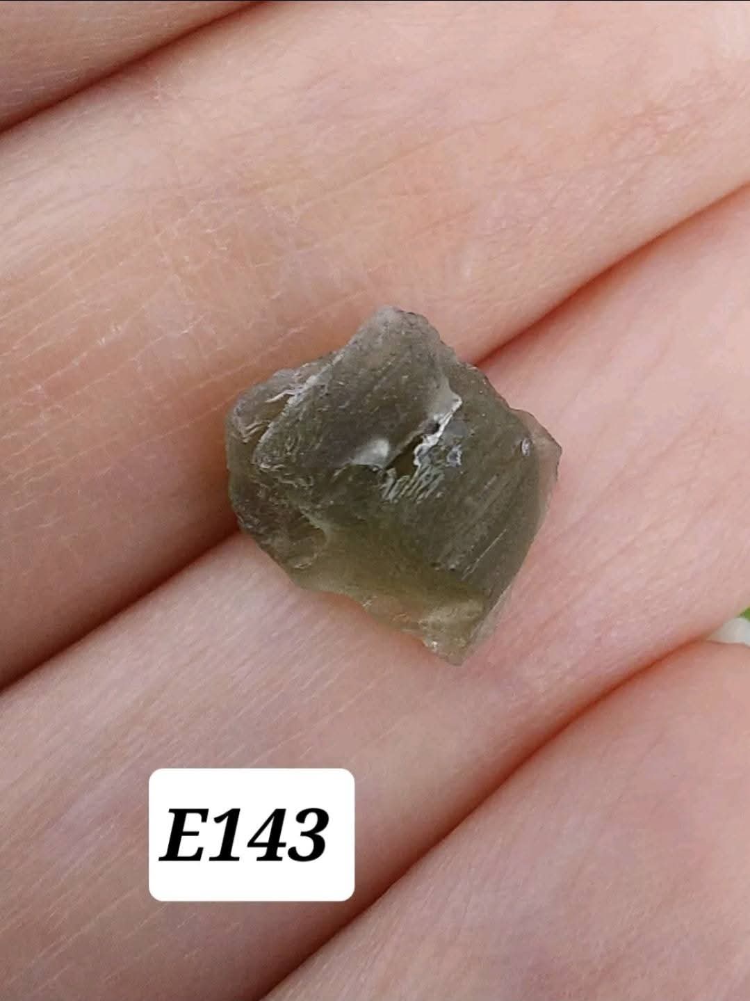 Moldavite Piece, 0.58g, Tektite (Ref: E143)