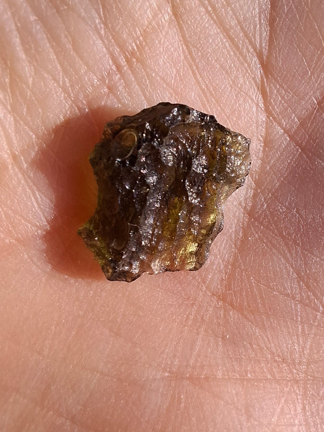 Moldavite Piece, 0.65g, Tektite (Ref: 1382)