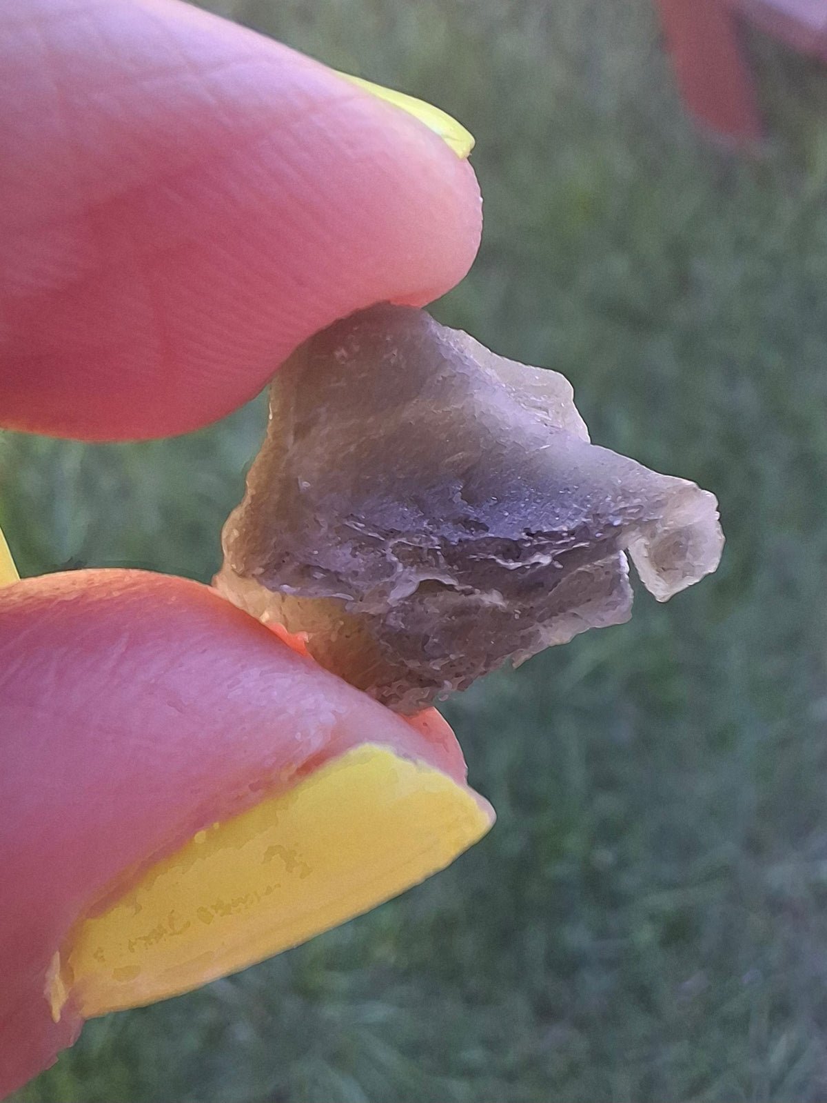 Moldavite Piece, 1.74g, Tektite (Ref: 1513)