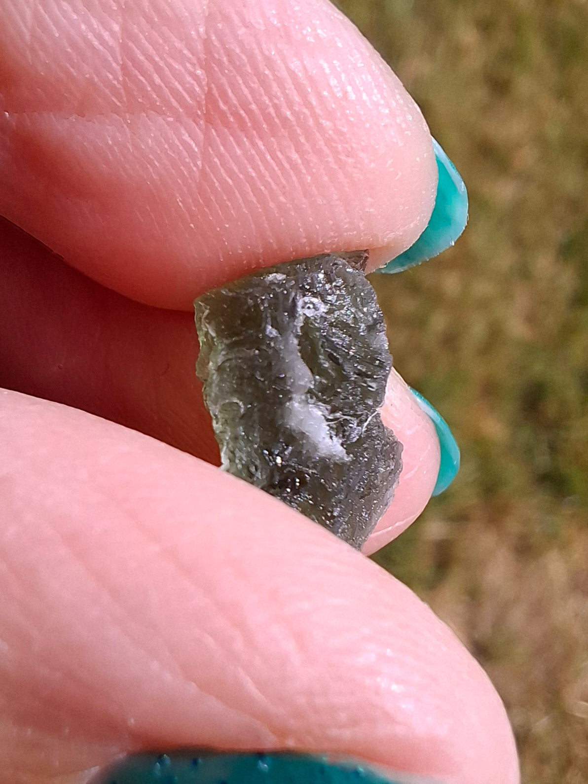 Moldavite Piece, 0.92g, Tektite (Ref: 1418)