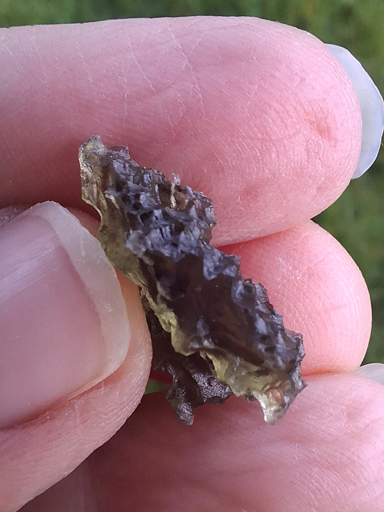 Moldavite Piece, JEZKOVNA BESEDNICE, 1.46g, Tektite (Ref: 1267)