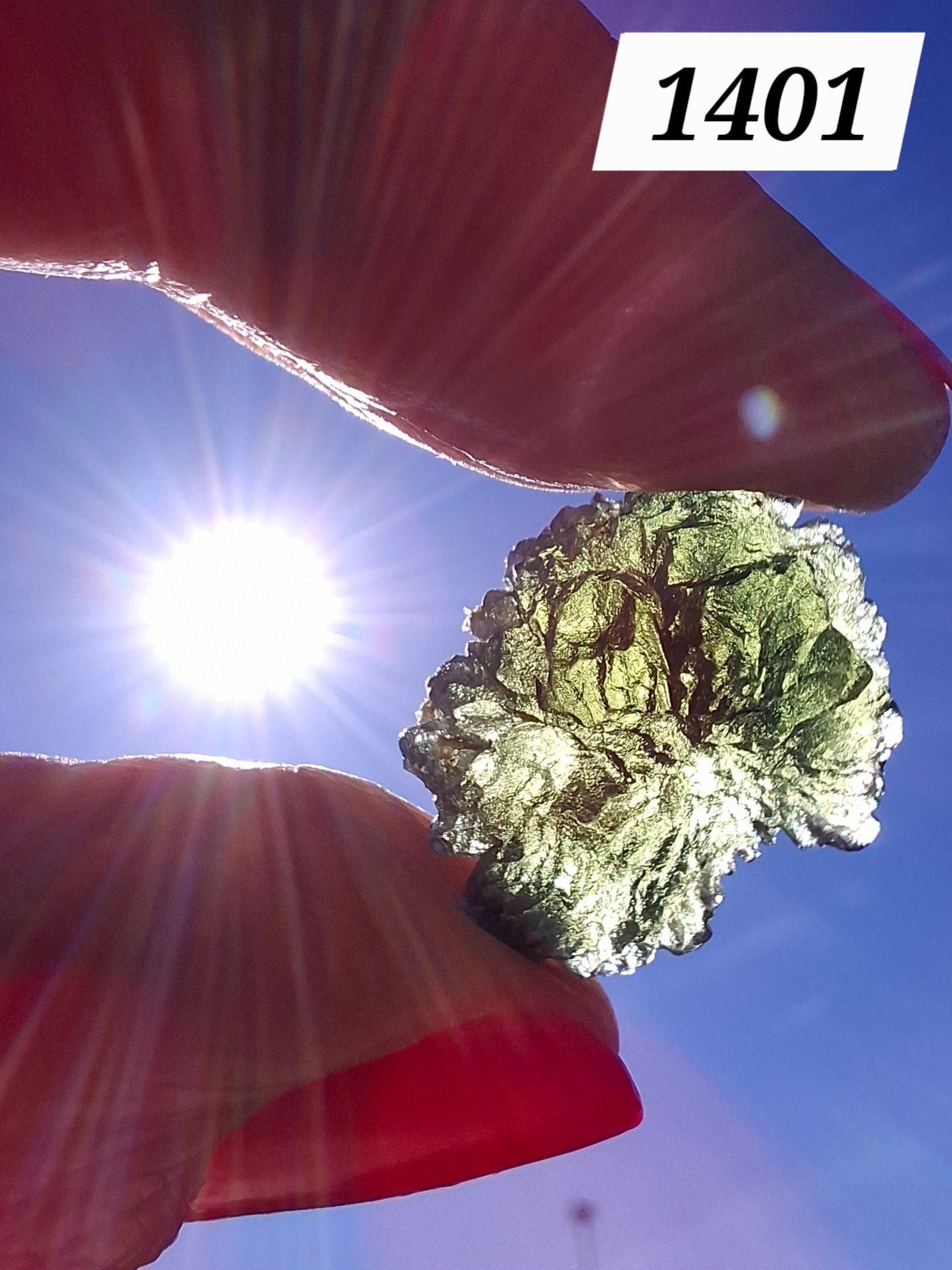 Moldavite Piece, 2.23g, Tektite (Ref: 1401)