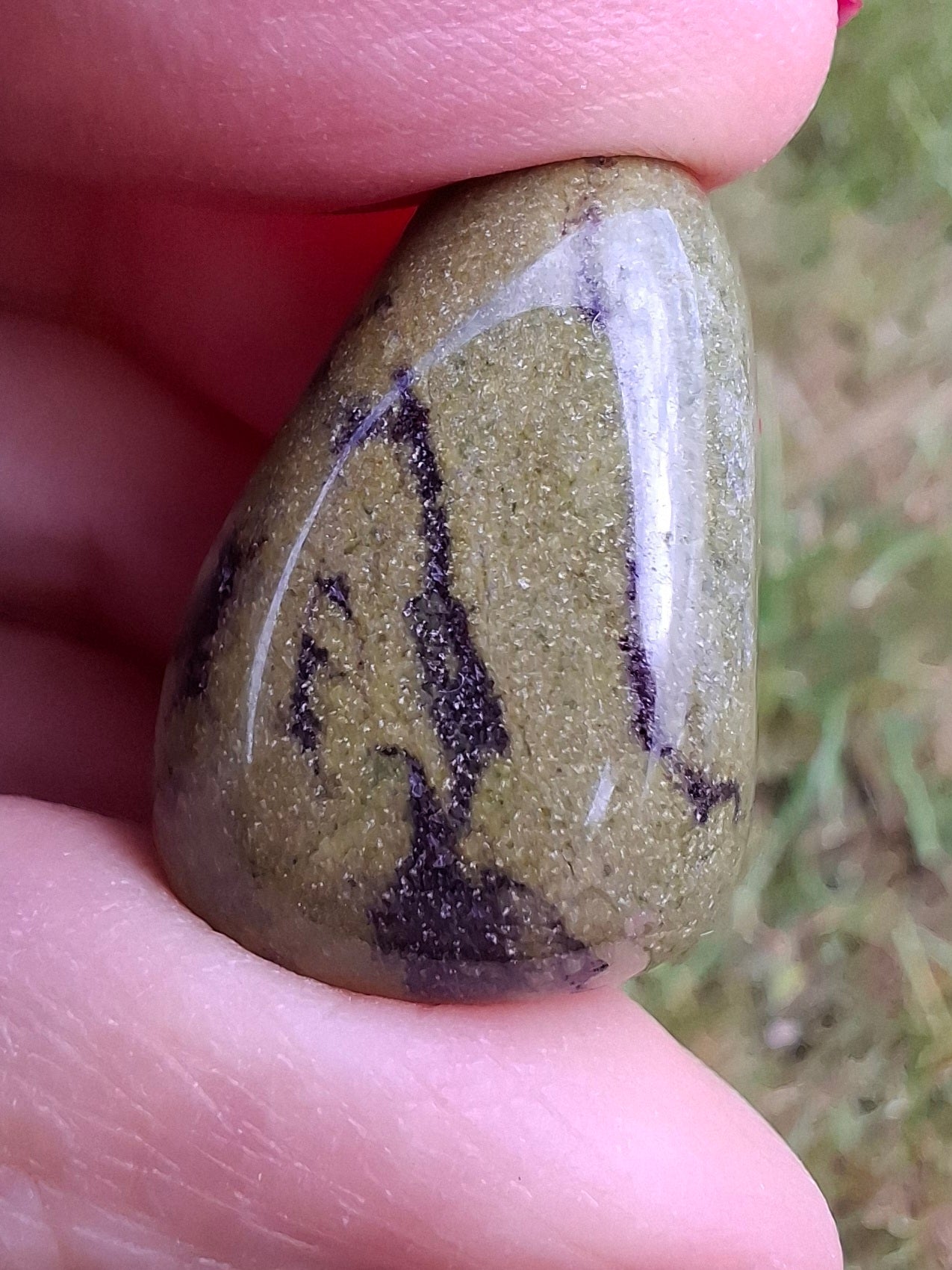 Dragons Blood Jasper, Tumble Stone, Crystal (T111)