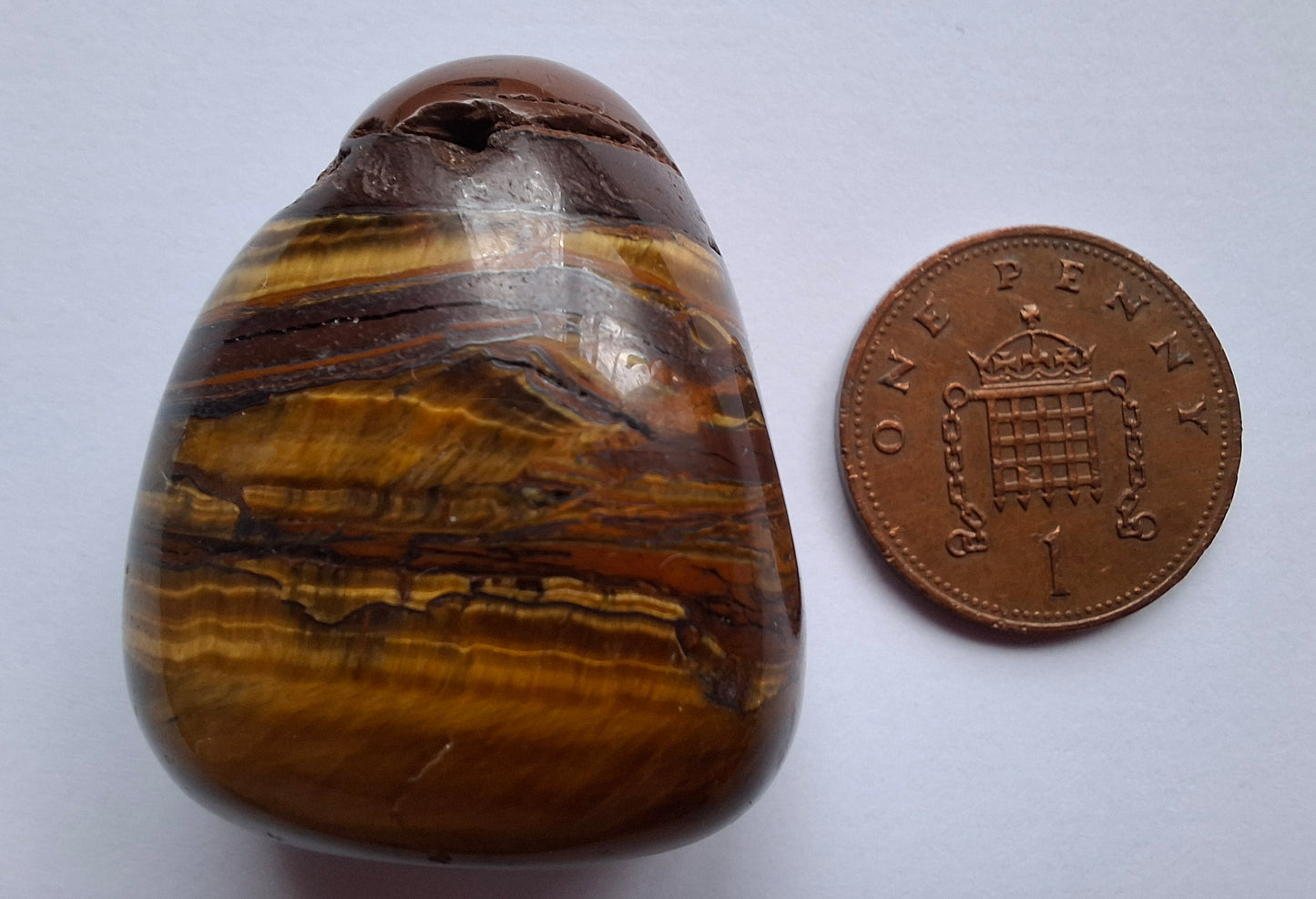 Tigers Eye, Tumble Stone, Crystal (Ref: T133)