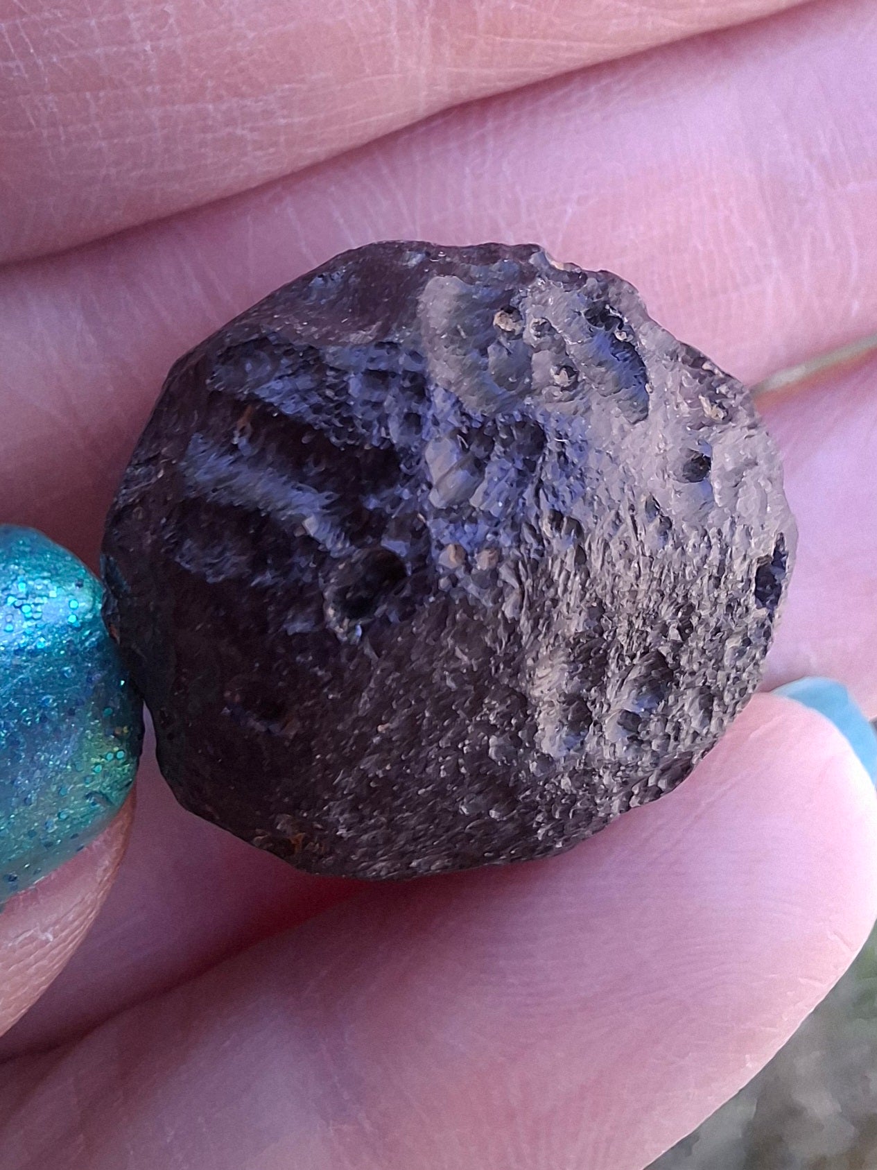 Philippinite (Rizalite), 10.64g, Tektite
