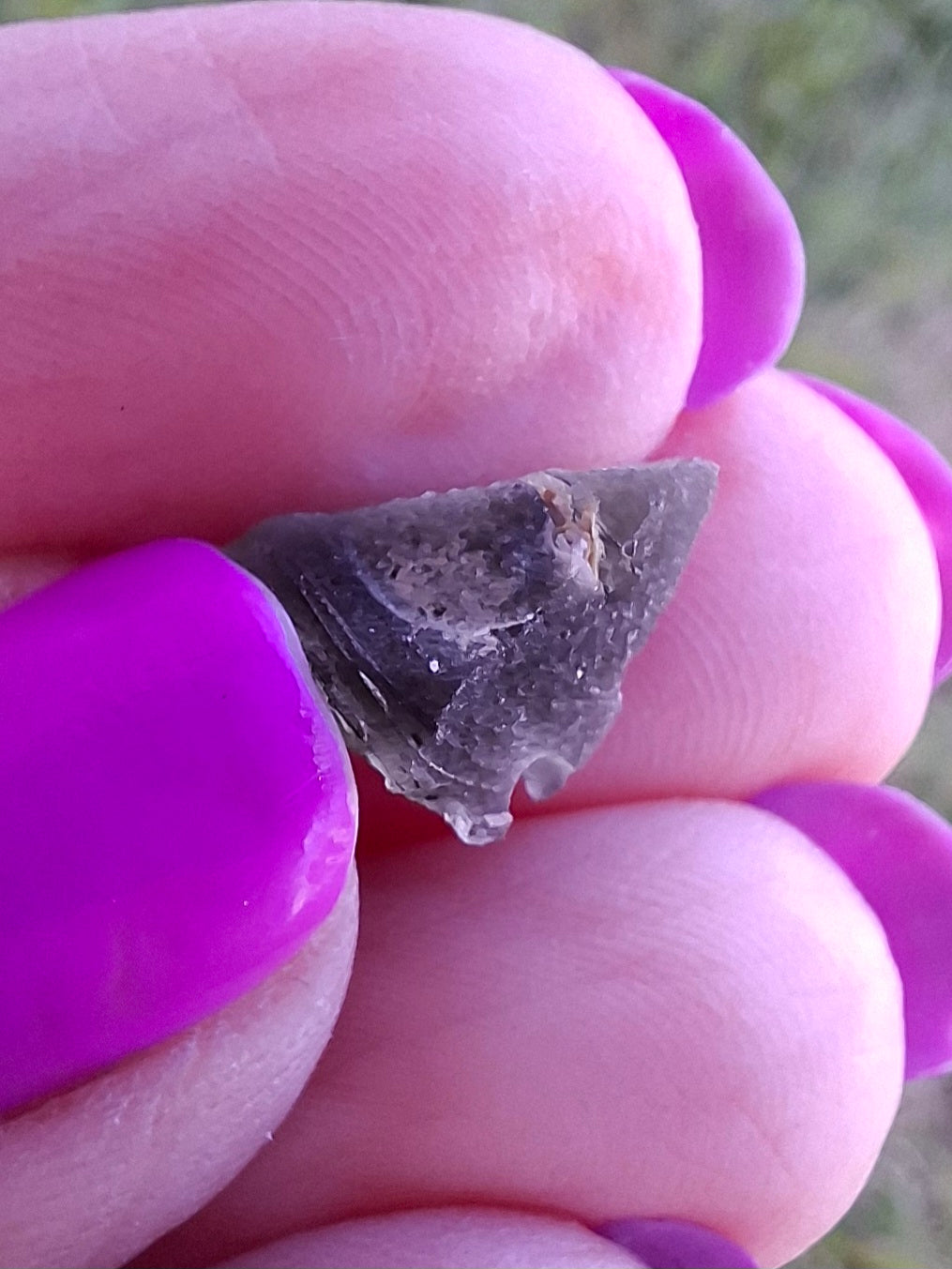Moldavite Piece, 0.85g, Tektite (Ref: 1462)