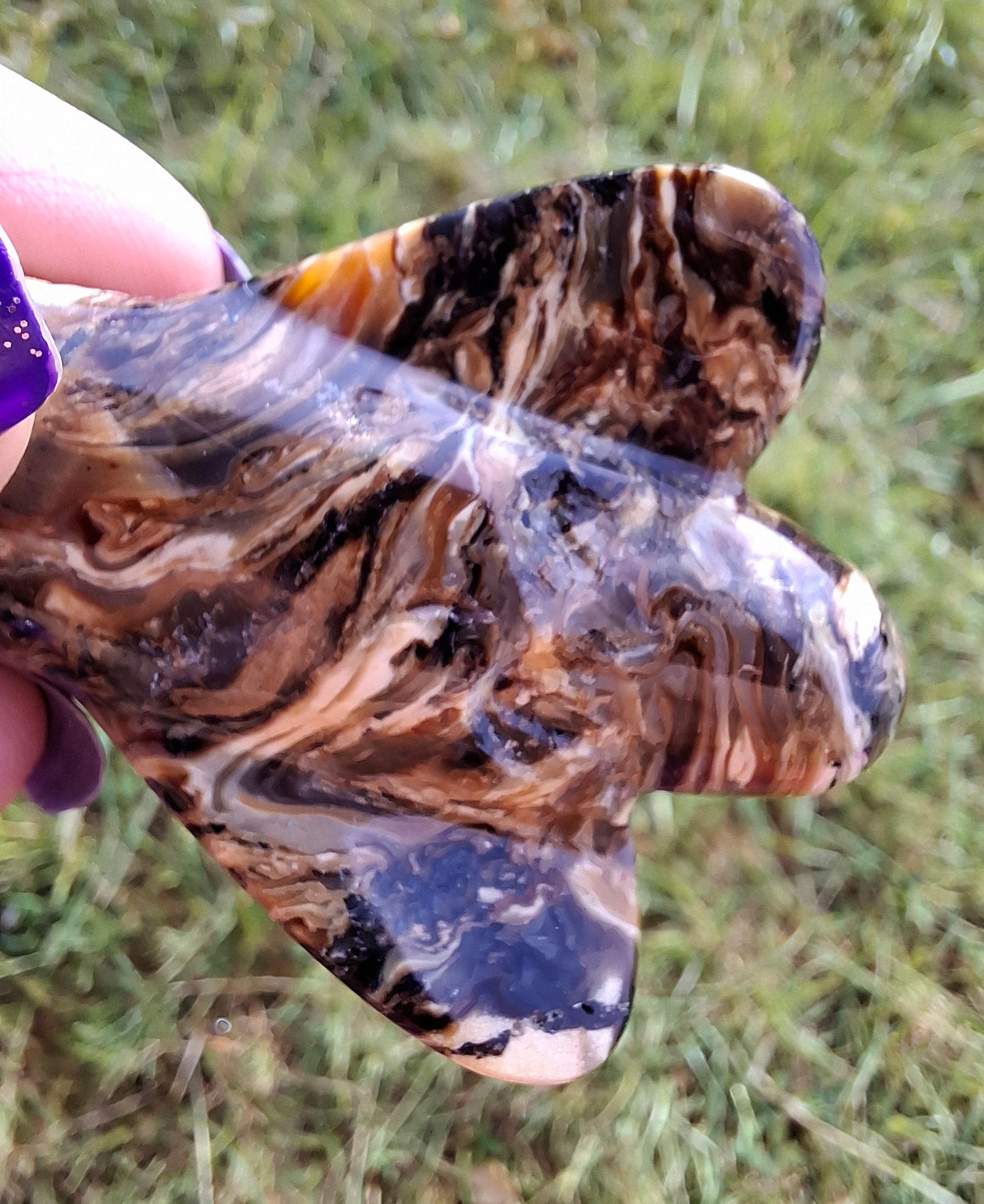 Red Amber Angel, 17.96g, Carving, Fossil (Ref: AA2)