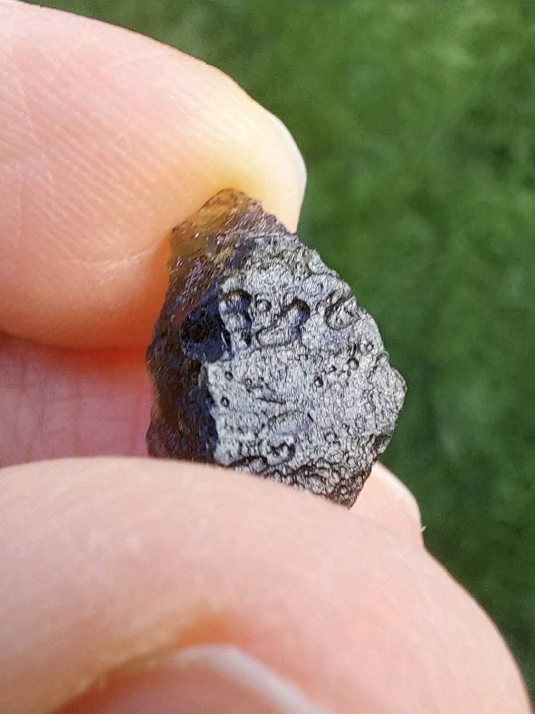 Moldavite Piece, 1.15g, Tektite (Ref: 908)