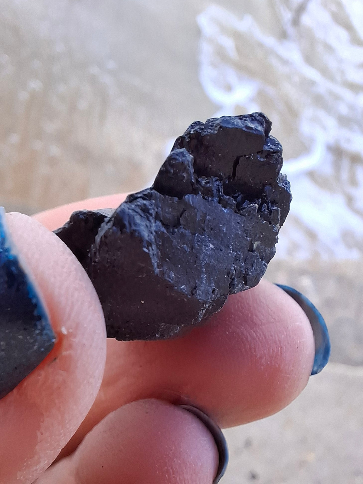 Black Tourmaline RAW, 11.70g, Crystal (Ref: RBT6)