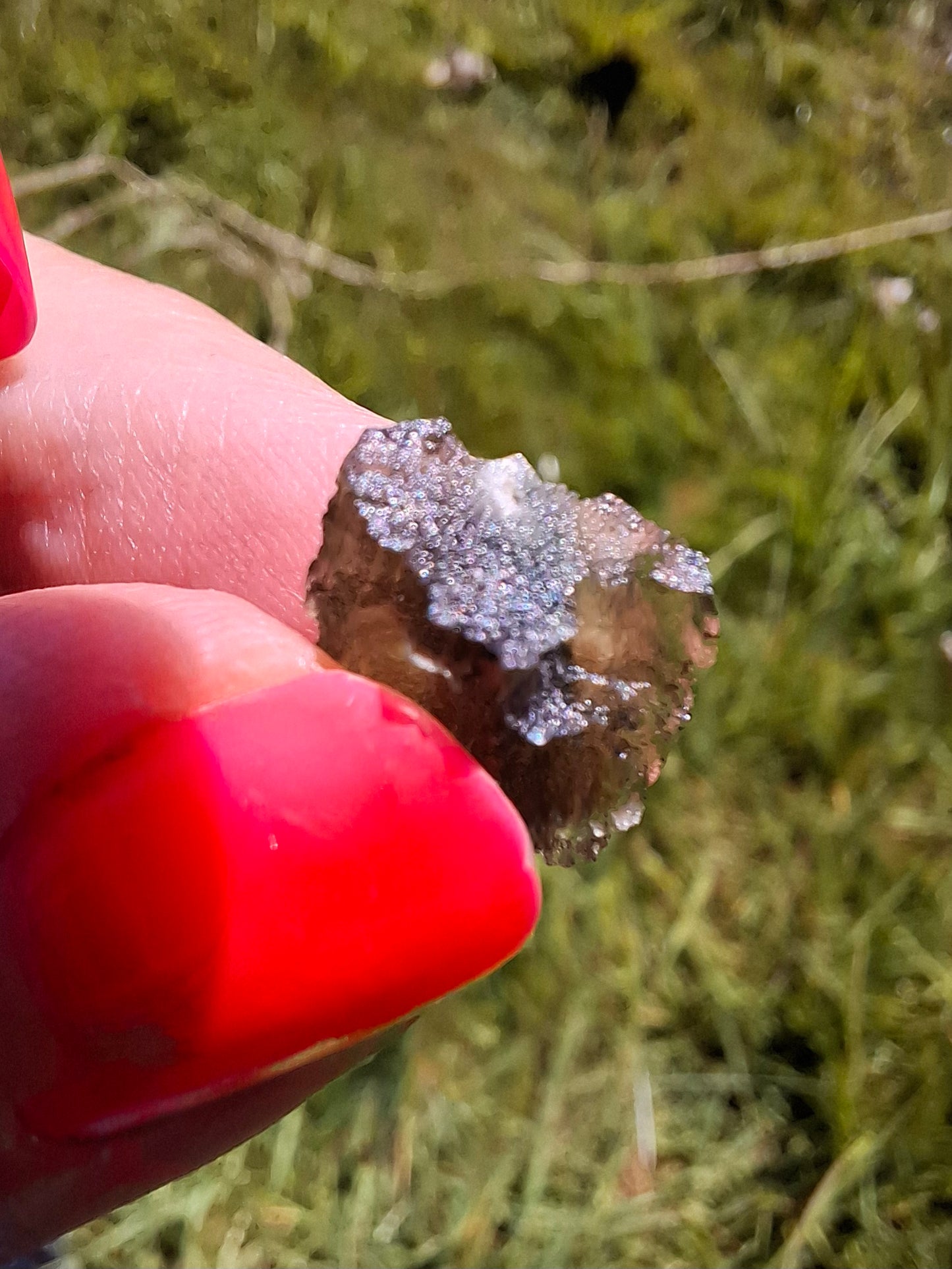 Moldavite Piece, 0.90g, Tektite (Ref: 1412)
