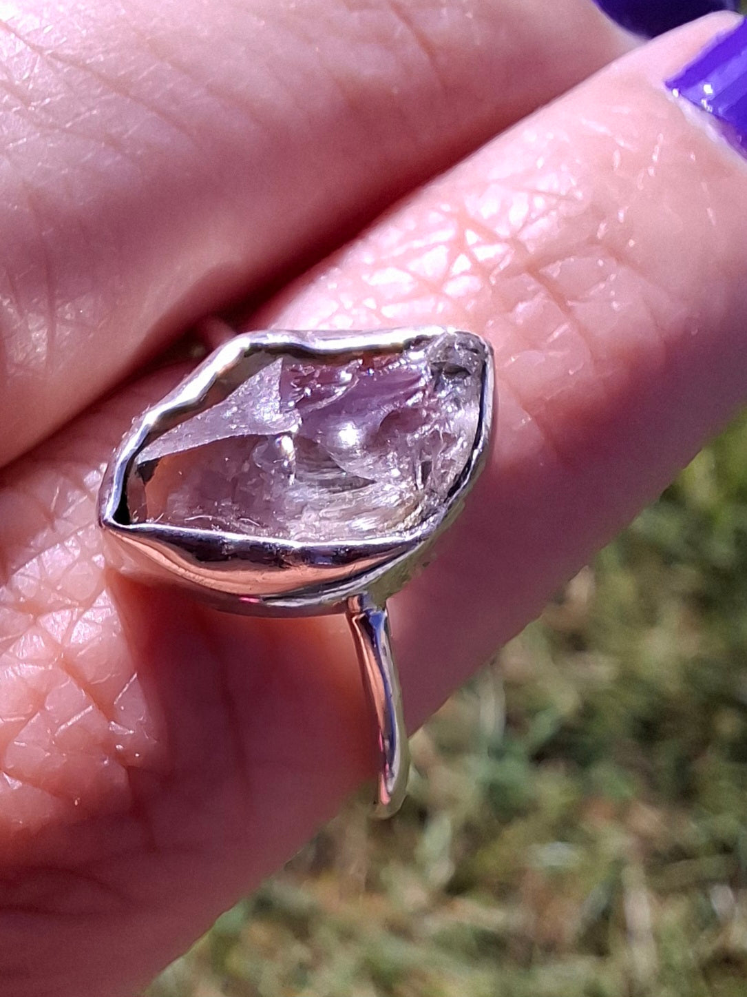 Libyan Desert Glass Ring, size small R, 925 Silver, Tektite (Ref: LR41)