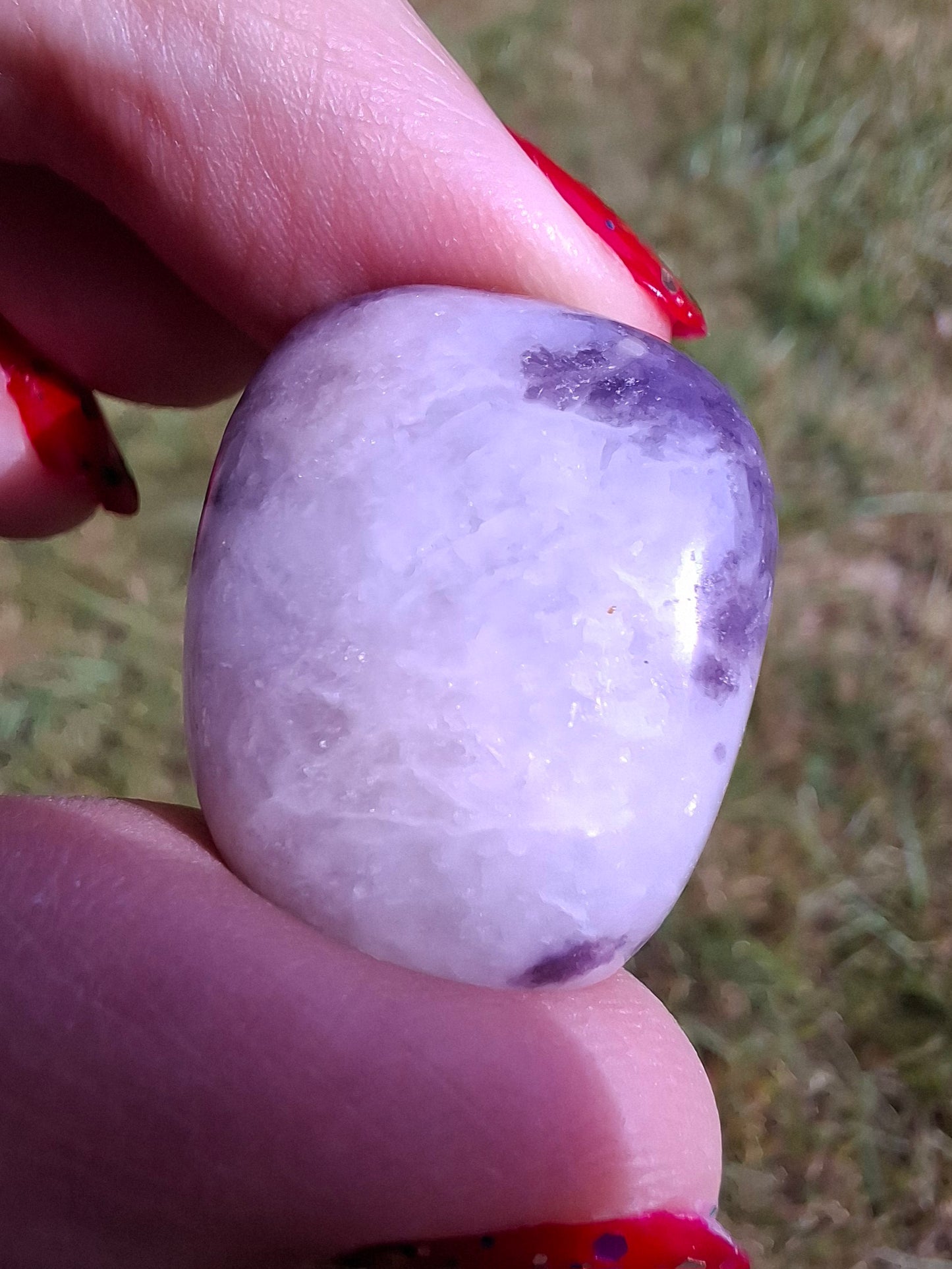 Lepidolite, Tumble Stone, Crystal (Ref: T122)