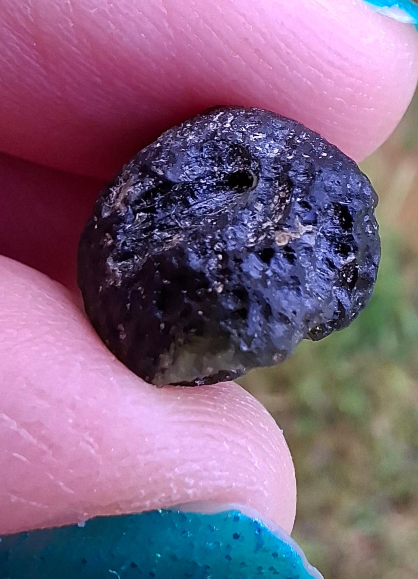 Moldavite Piece, 2.34g, Tektite (Ref: 1414)