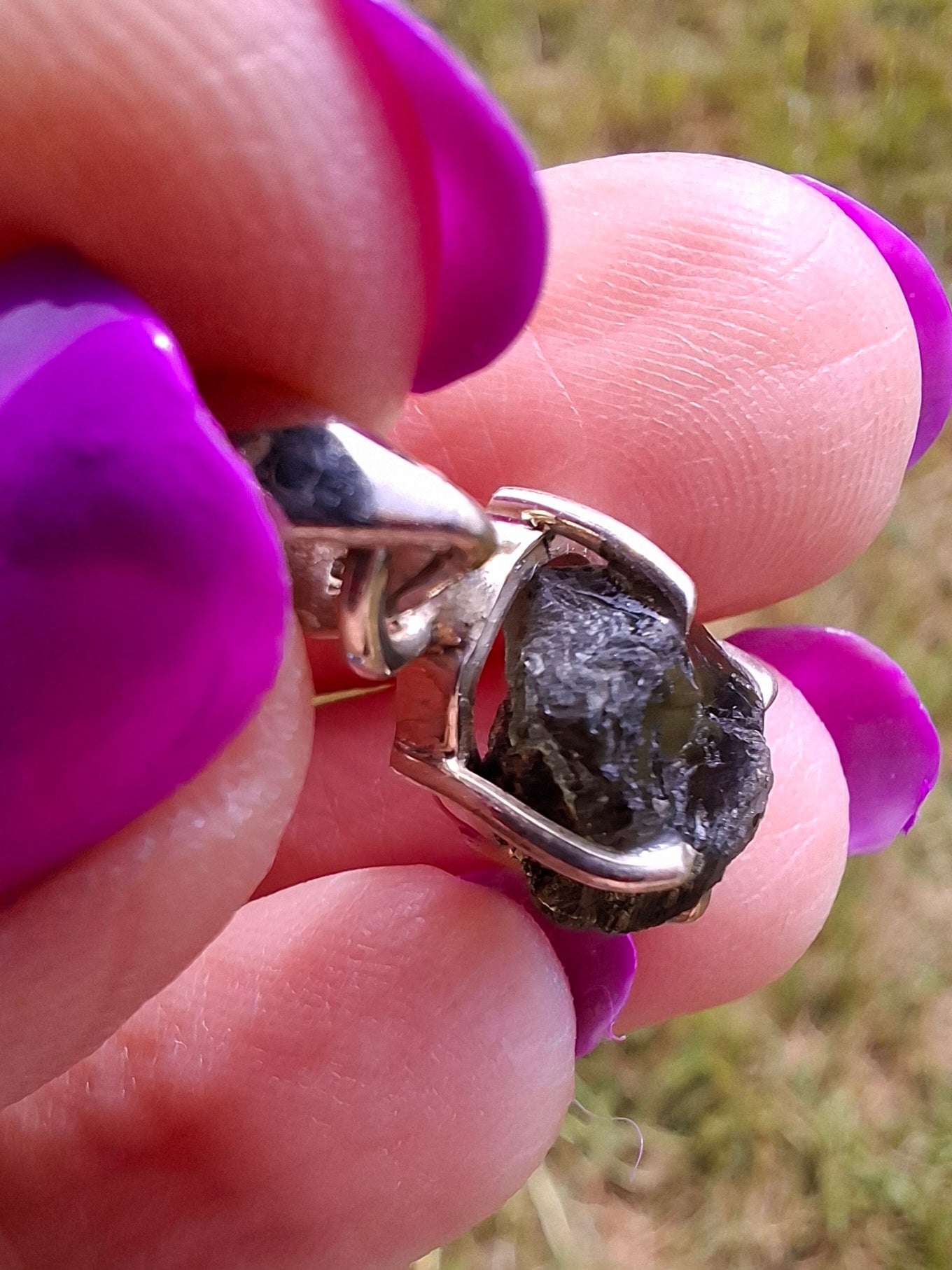 Moldavite Claw Pendant, 925 Silver, Tektite (Ref: P24)