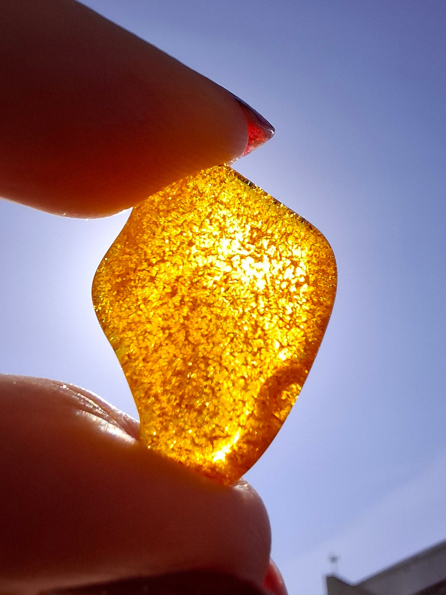 Baltic Amber, 1.37g, Fossil (Ref: A225)
