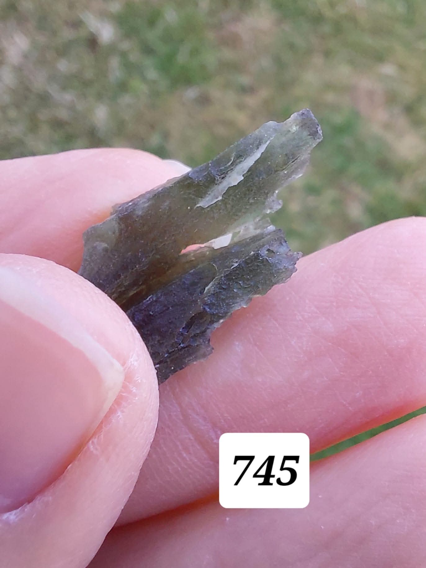 Moldavite Piece, ANGEL CHIME, 2.18g, Tektite (Ref: 745)