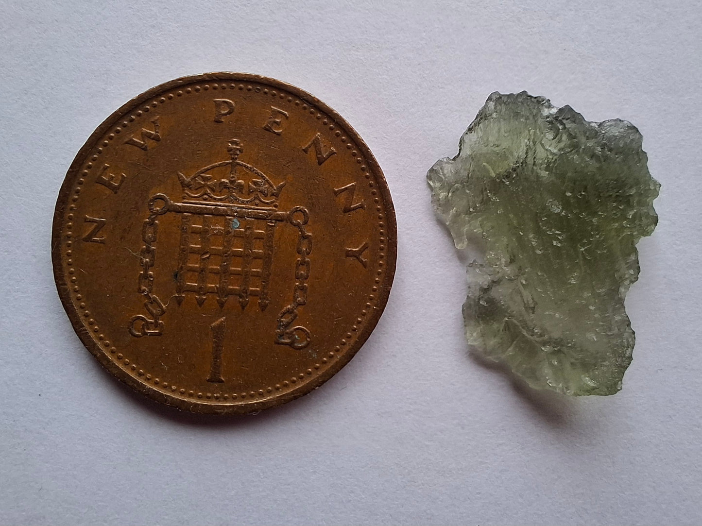 Moldavite Piece, 0.80g, Tektite (Ref: 1397)