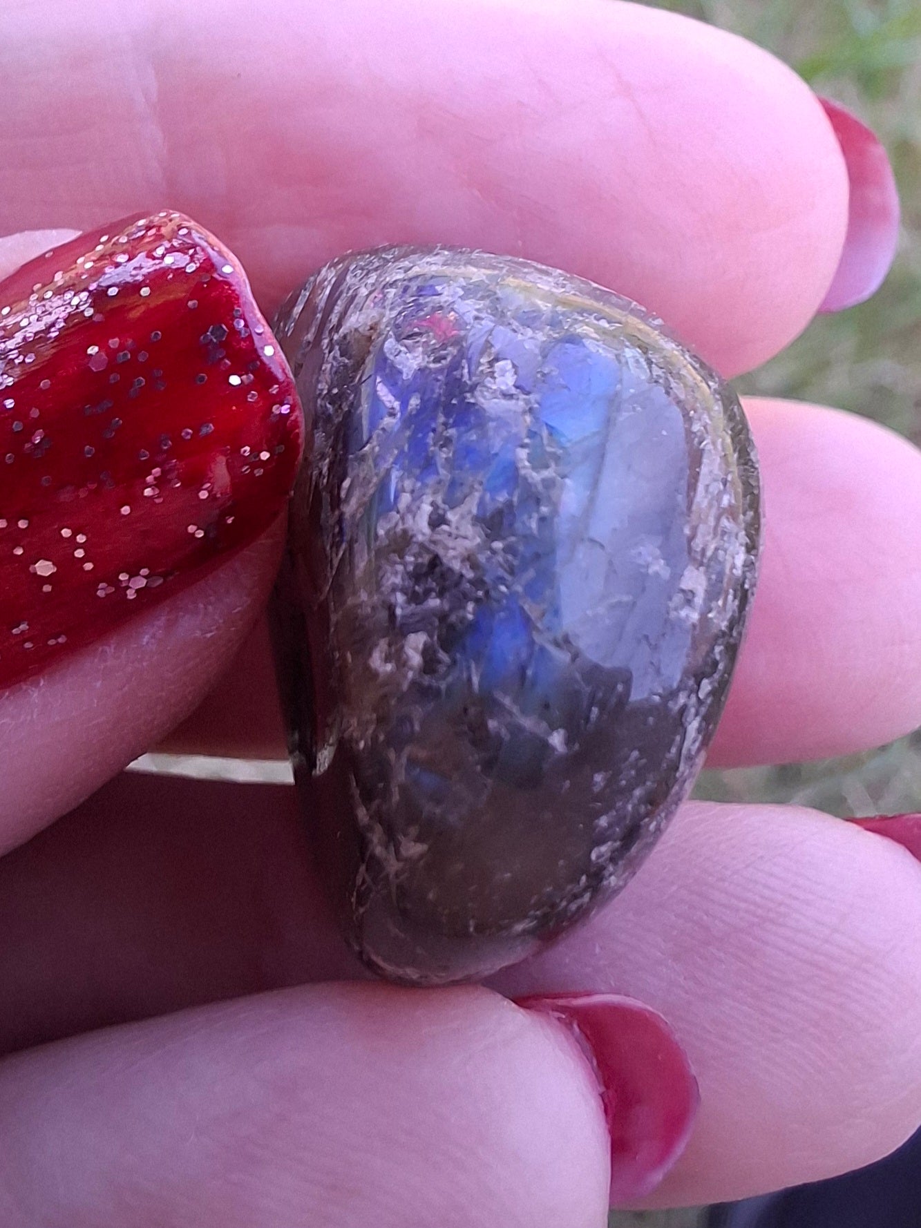 Labradorite, Tumble Stone, Crystal (Ref: T212)