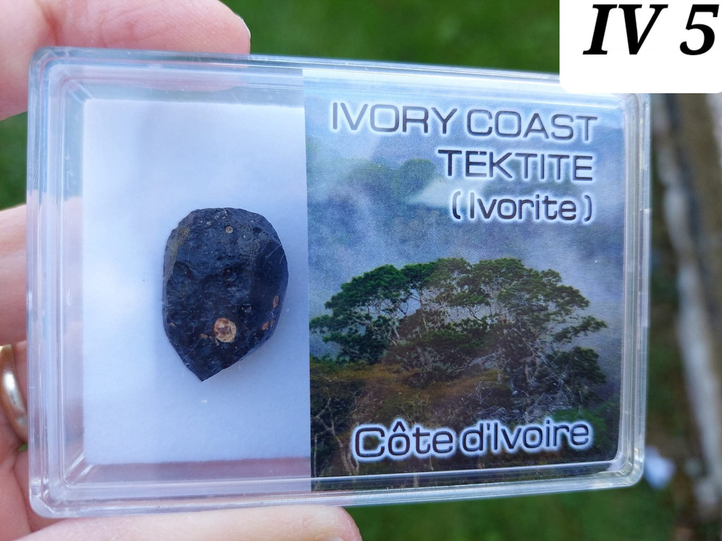 Ivory Coast (Ivorite), RAREST TEKTITE IN THE WORLD, 8.88g, Tektite (Ref: IV5)