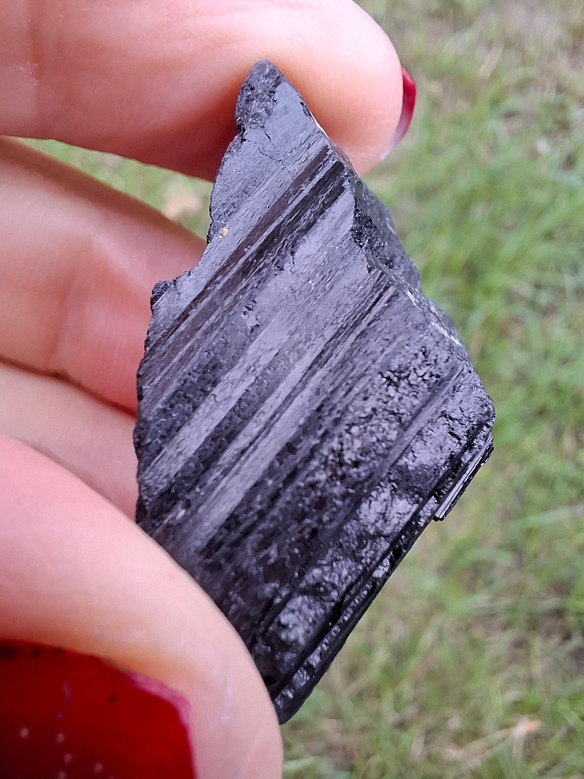 Black Tourmaline RAW, 14.77g, Crystal, (Ref: RBT1)