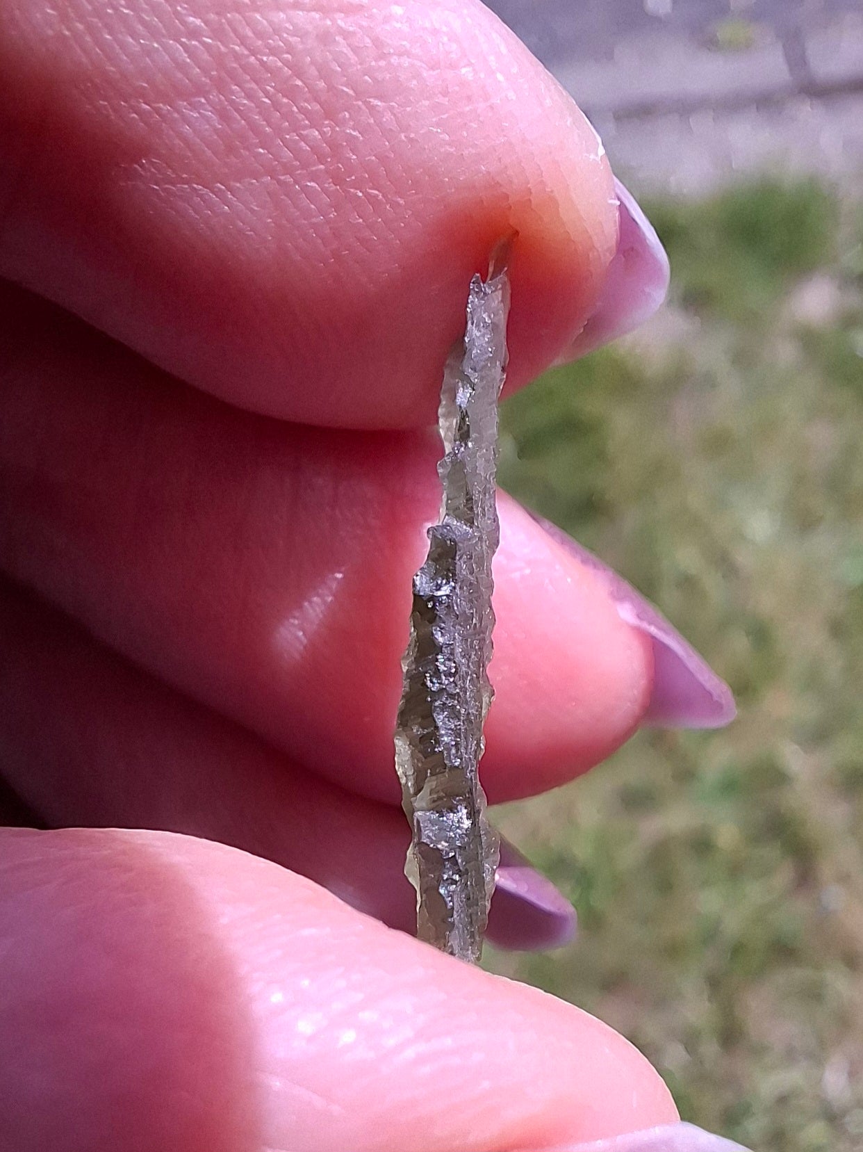 Moldavite Piece, 0.33g, Tektite (Ref: 1488)