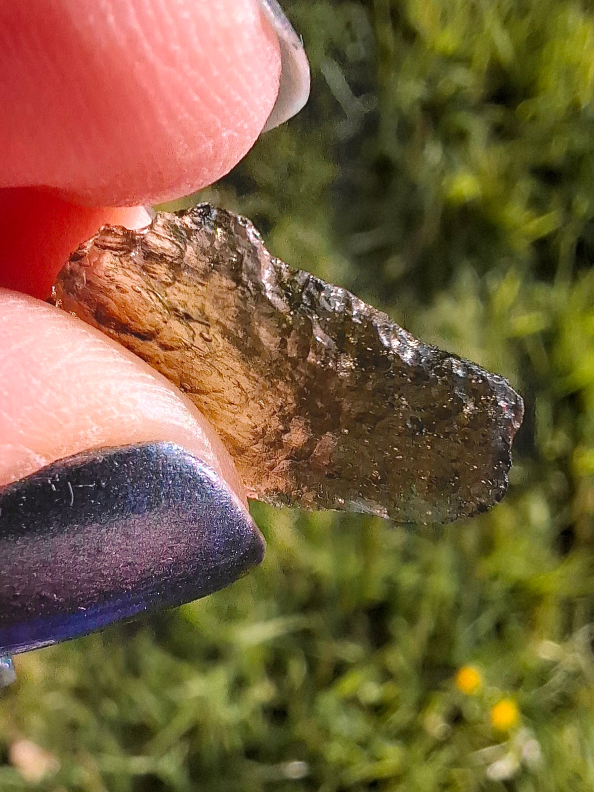 Moldavite Piece, 0.74g, Tektite (Ref: 1378)