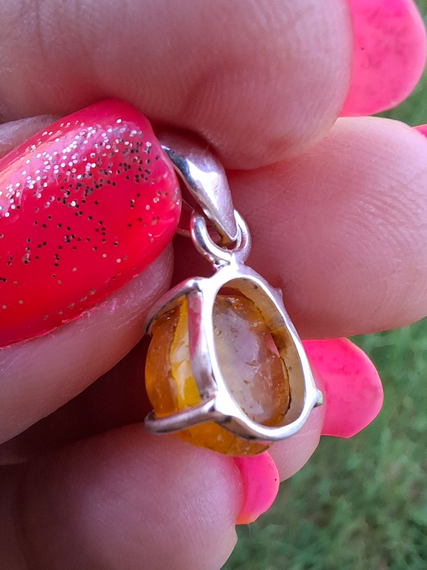 Baltic Amber Pendant, 925 Silver, Fossil (Ref: AP17)