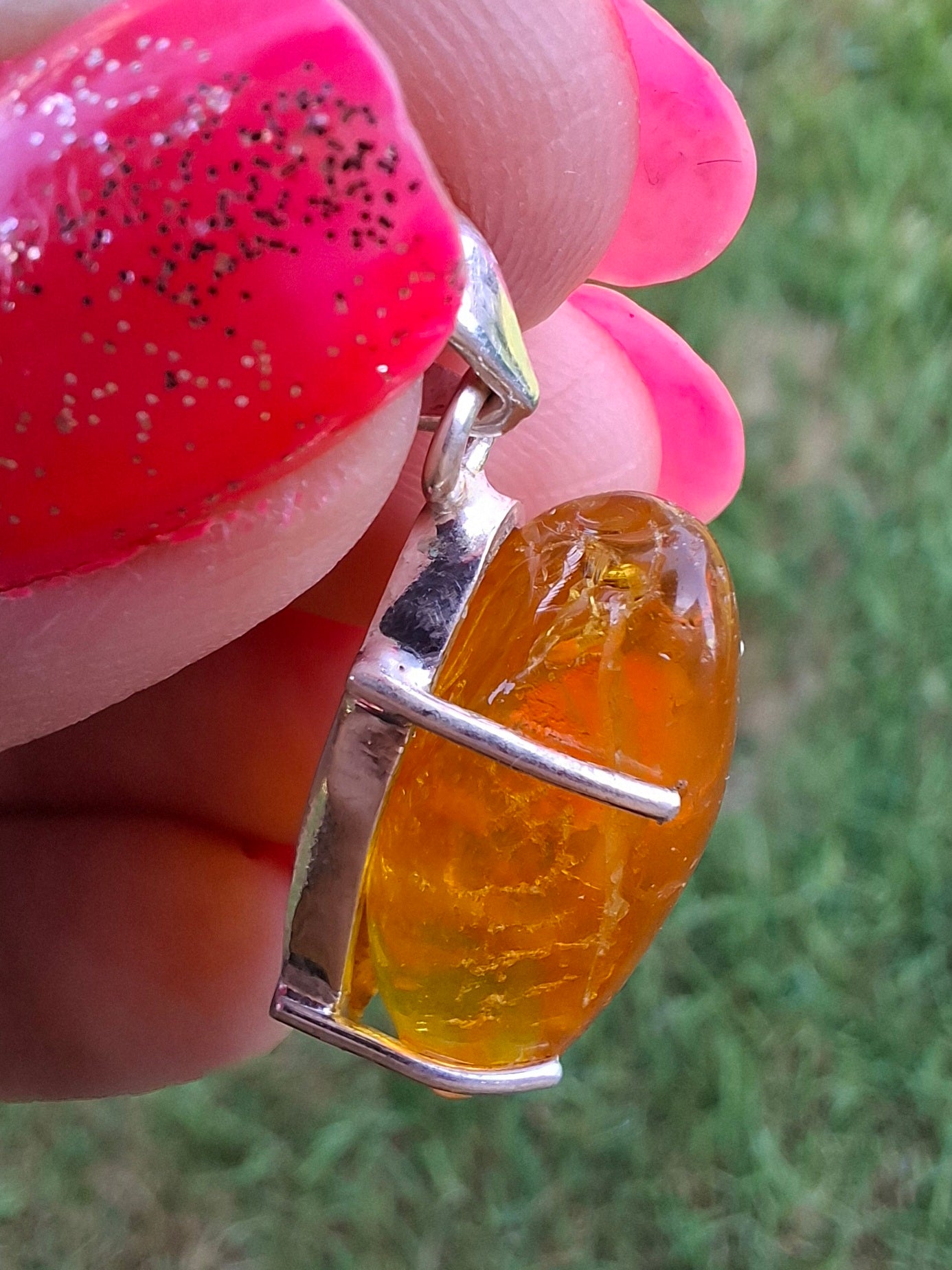 Baltic Amber Pendant, 925 Silver, Fossil (Ref: AP13)