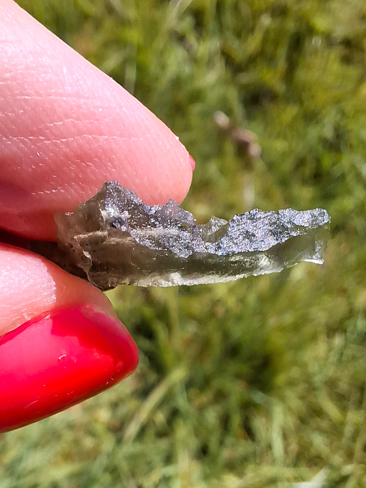 Moldavite Piece, 0.87g, Tektite (Ref: 1411)